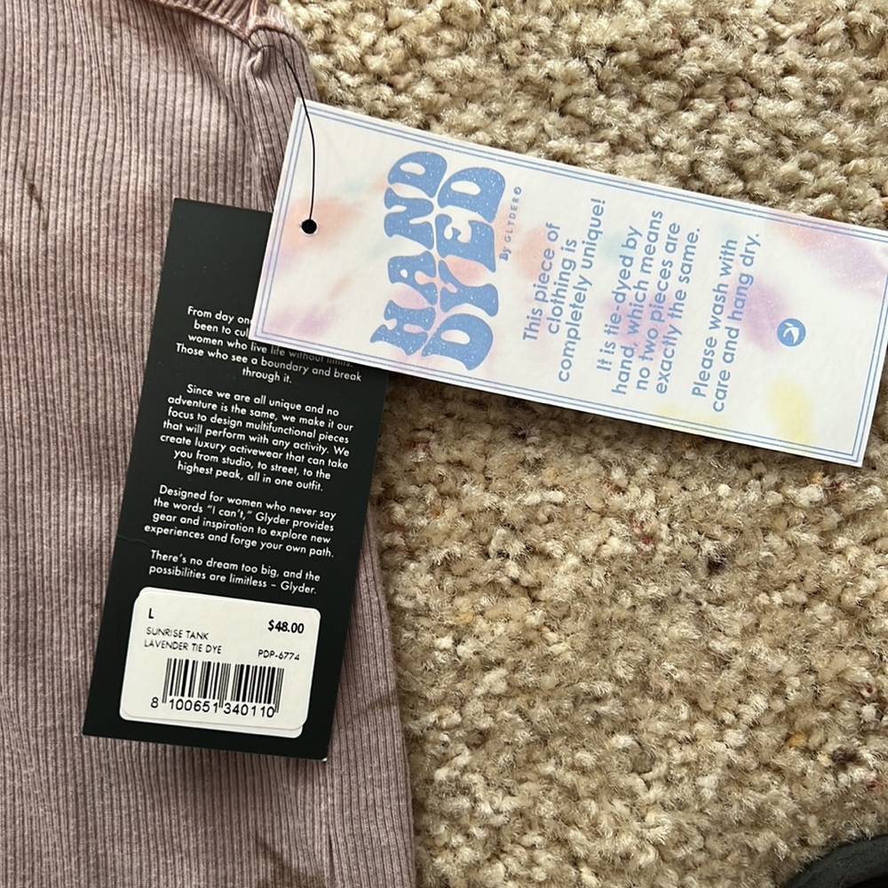 Glyder Sunrise Tank size L in Lavendar - Picture 2 of 3
